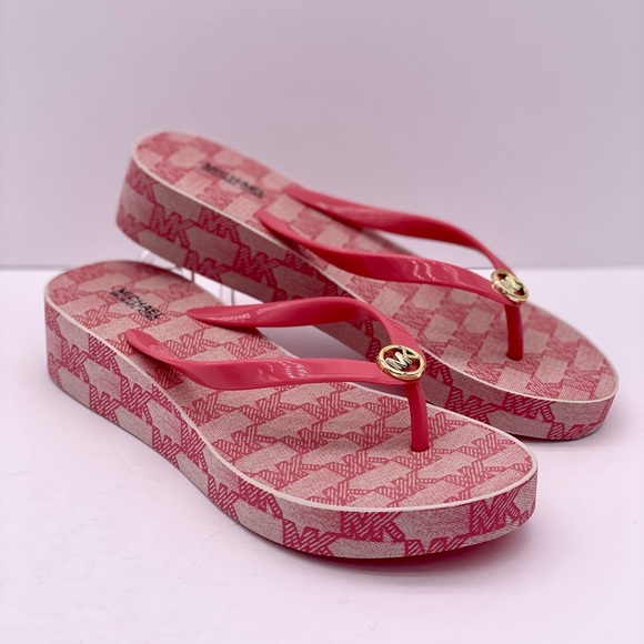 Michael Kors Bedford Logo MK Women’s Wedge Flip Flop Sandals - Picture 1 of 8